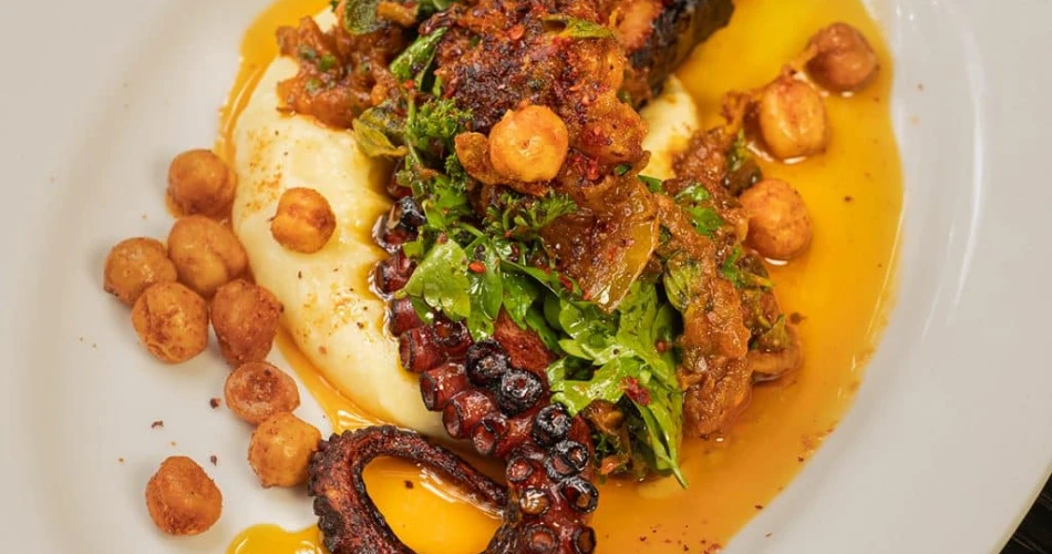 20 Best Places to Eat in Doha